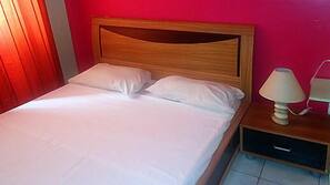 Blackout curtains, linens, wheelchair access