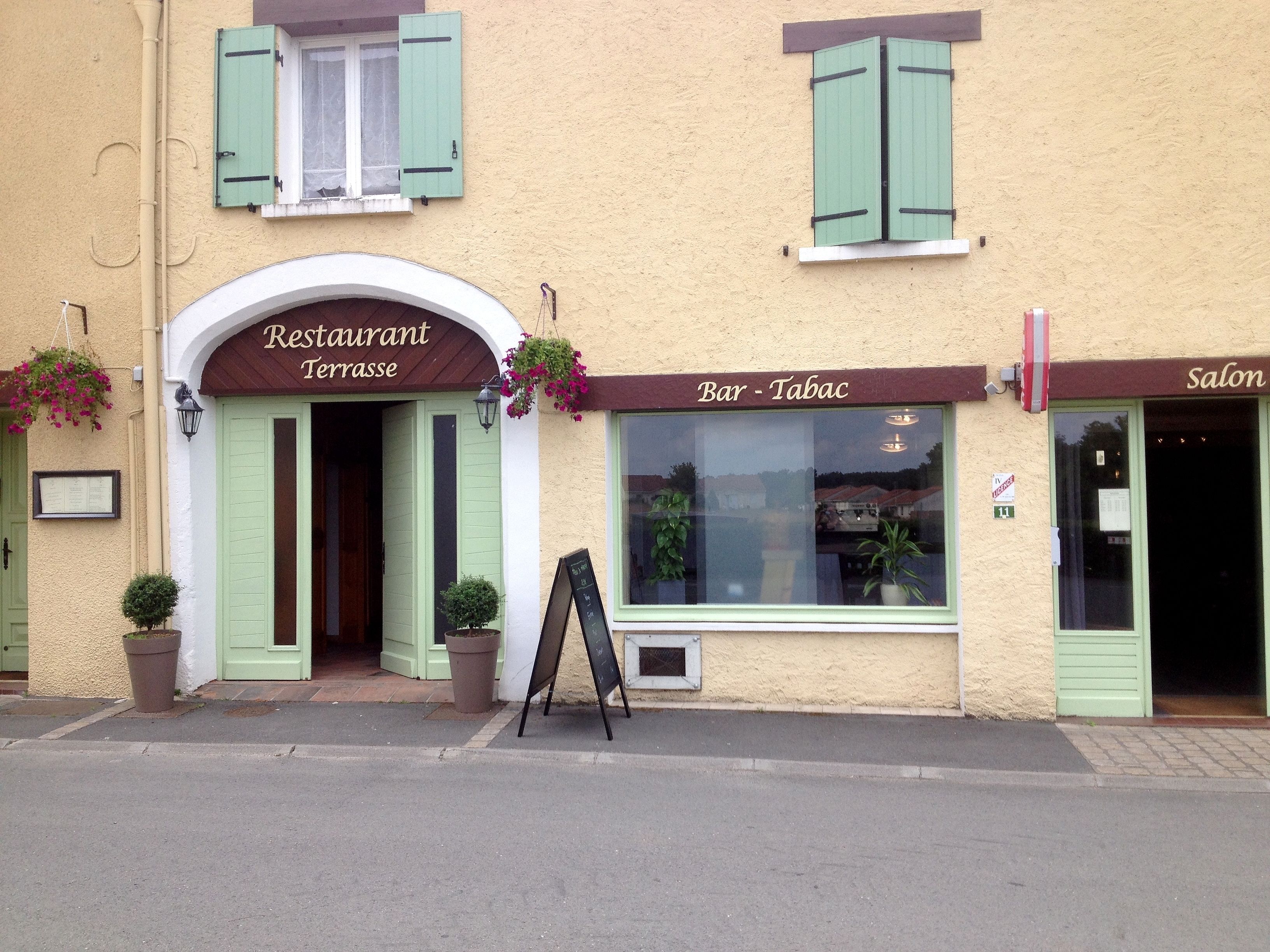Les Aromes in Négrondes, France