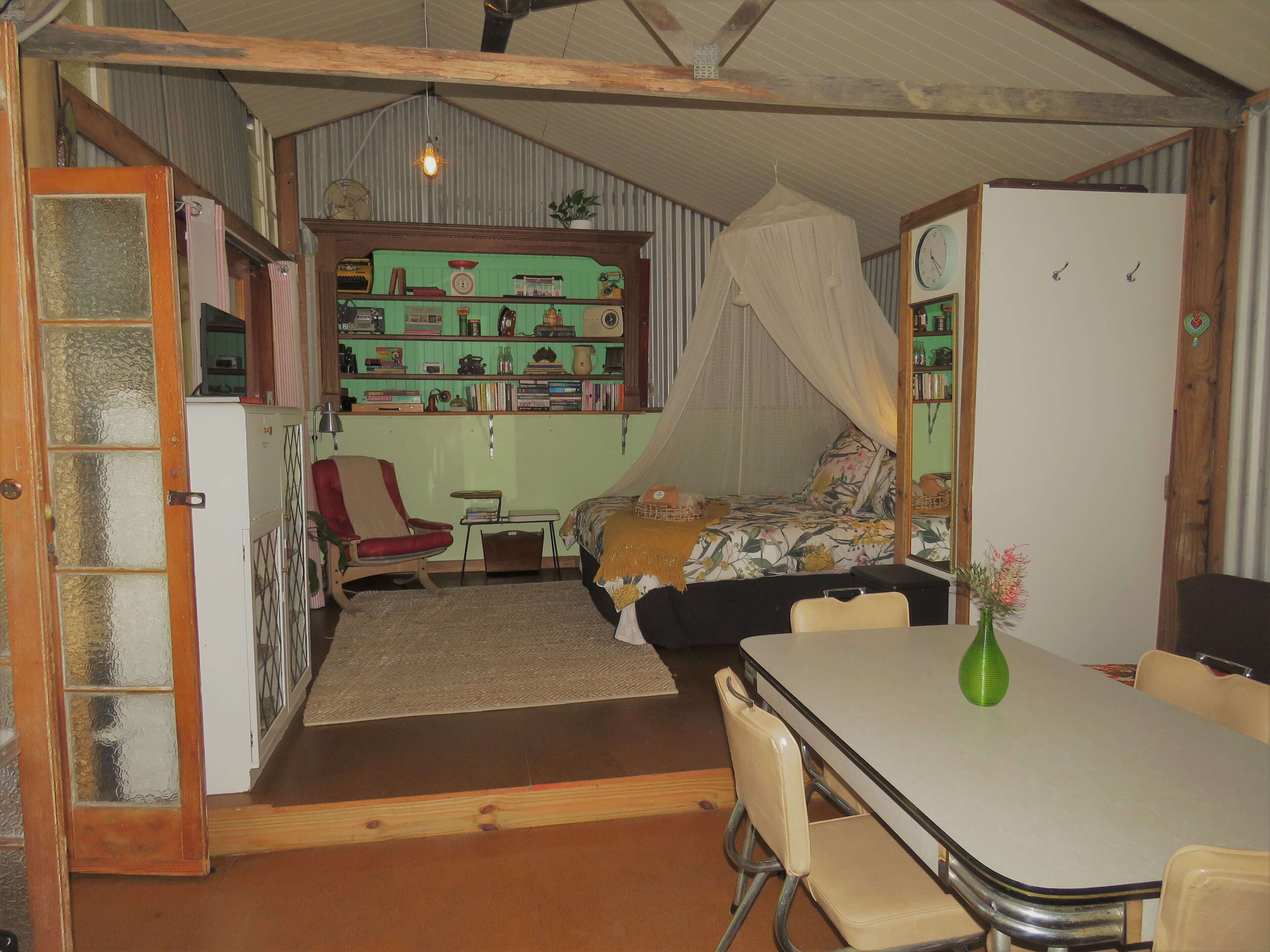 Fig Tree Retro Studio