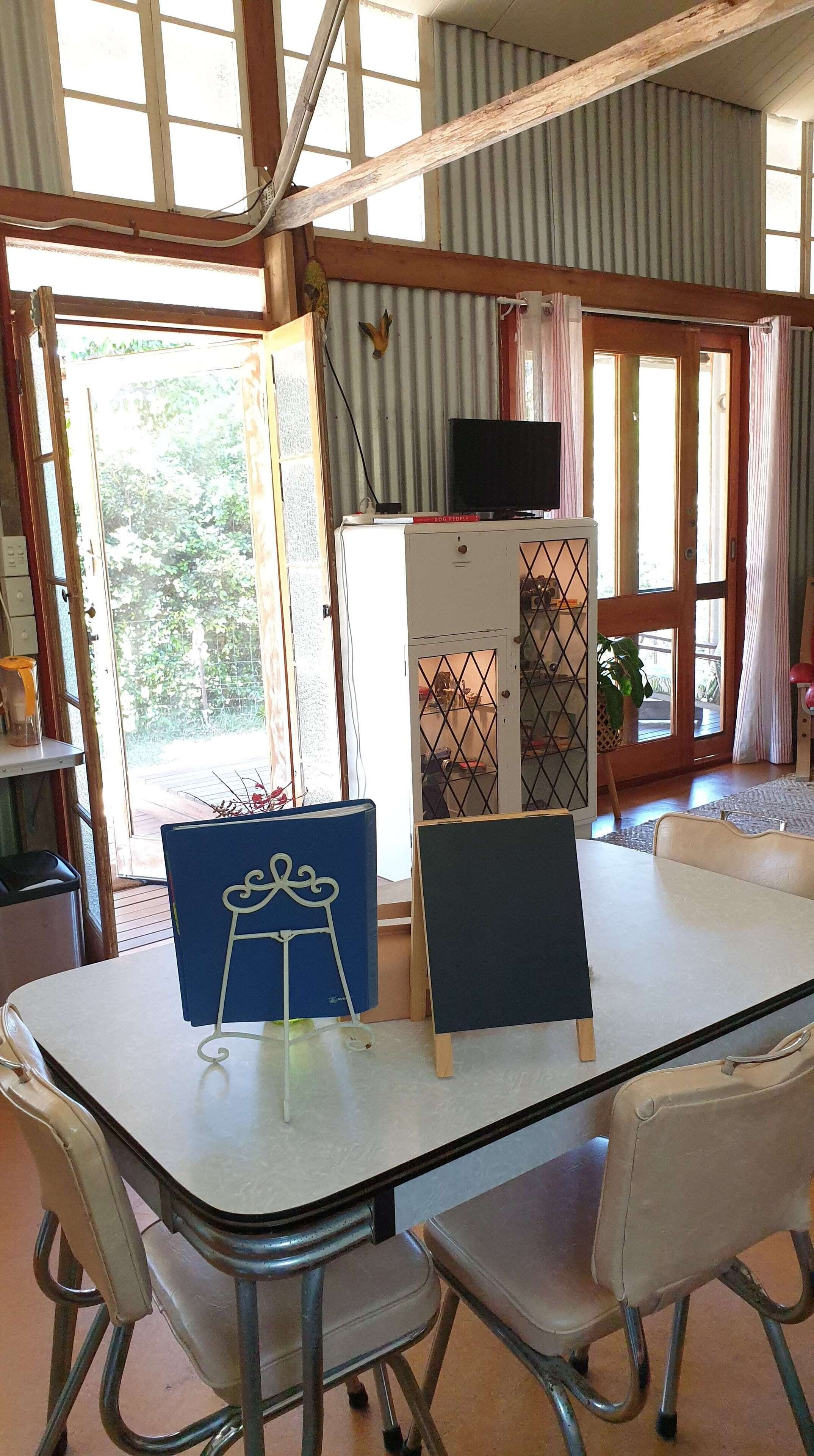 Fig Tree Retro Studio