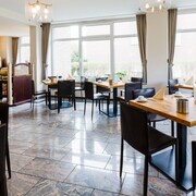 The 10 Top 3 Star Hotels In Sudcoldinne From 66 In 2020 Expedia