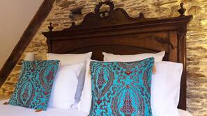 1 chambre, décoration personnalisée, ameublement personnalisé