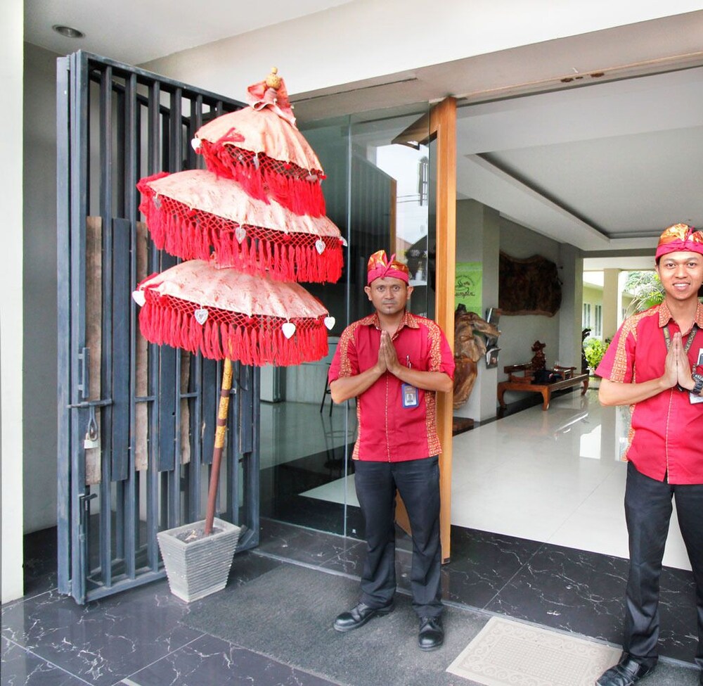 Airy Bandara Soekarn