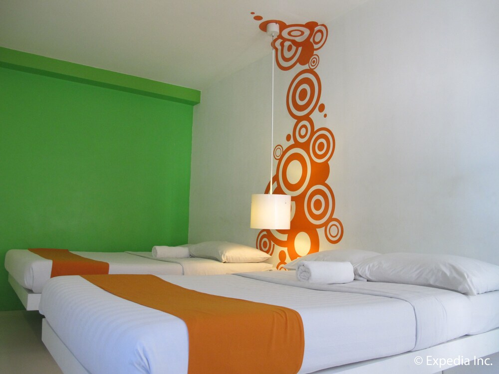 Islands Stay Hotels Uptown Cebu In Hotel Rates Reviews Hotel Front Featured Image