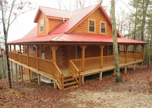 Great Place to stay Red River Gorge Cabin Rentals near Slade 