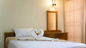 Desk, blackout curtains, rollaway beds, free WiFi