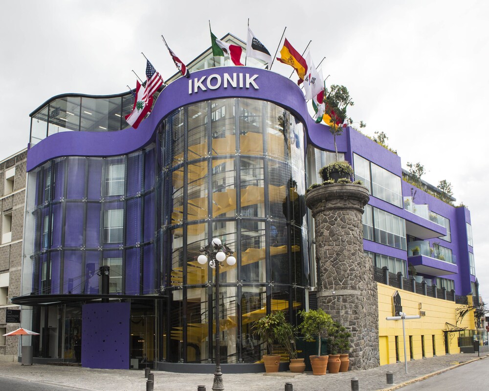Ikonik Hotel Puebla