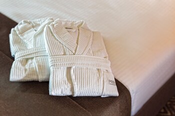 Prima Link Tel Aviv 2019 Room Prices Reviews Travelocity - 