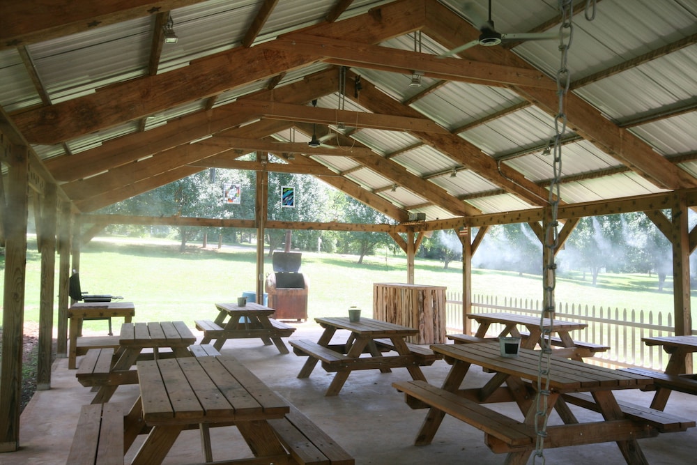 Eagle's Landing River Resort in Eminence Best Rates & Deals on Orbitz