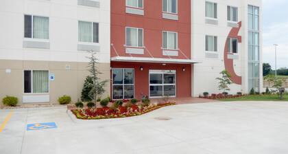Motel 6 Tulsa, OK