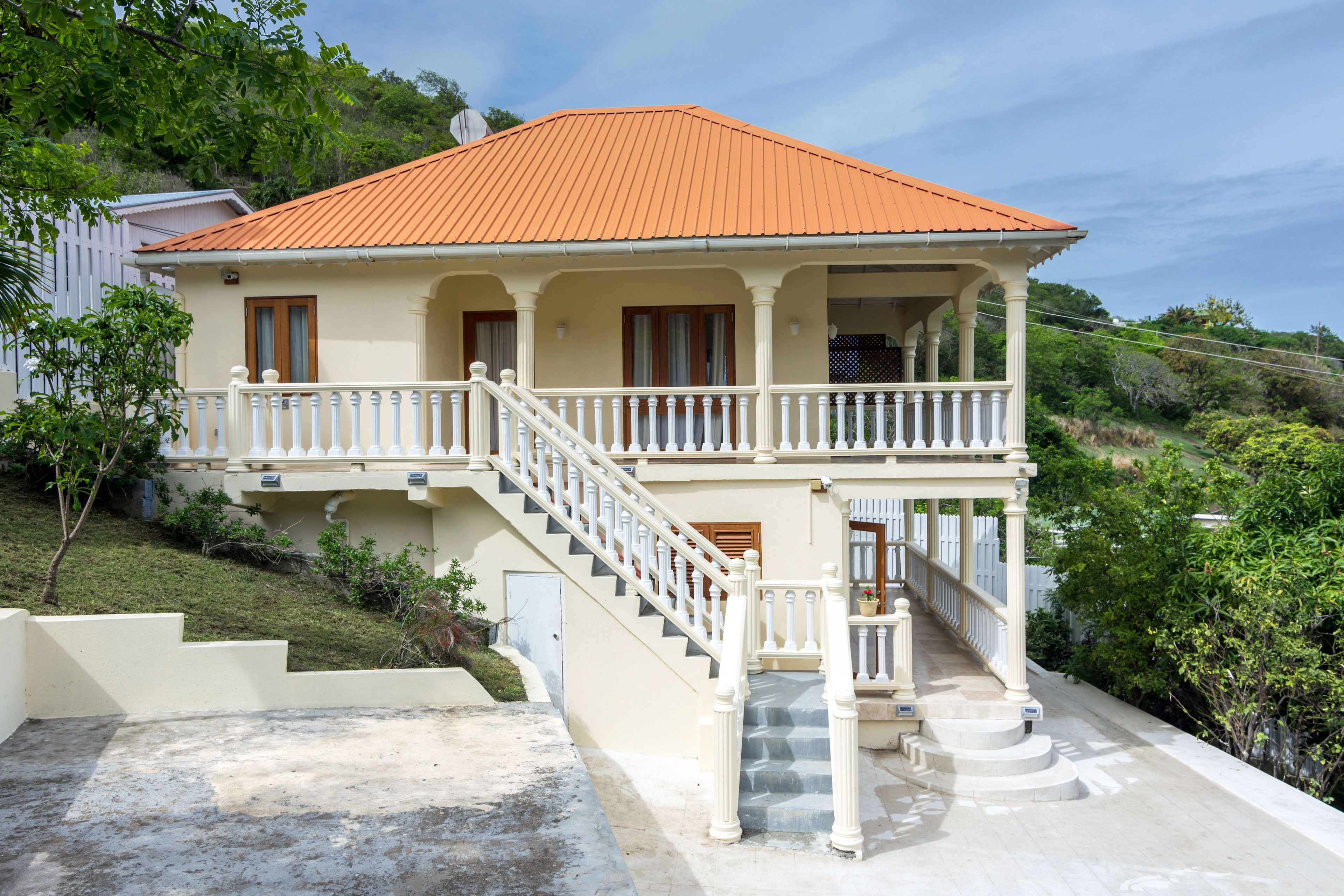 Sandrati Villa in Bequia Island, Saint Vincent and the Grenadines