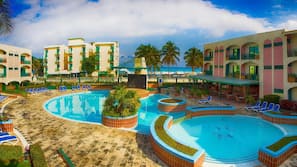 Piscina all'aperto