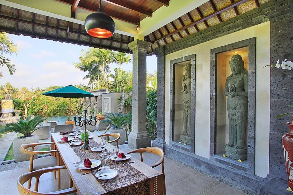 Dlegon Luxury Villas In Ubud Indonesia Expedia - 