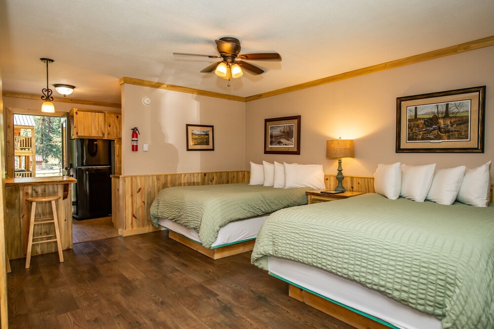 Wolf Creek Ranch Ski Lodge: AU$171 Deals & Reviews (South Fork, USA