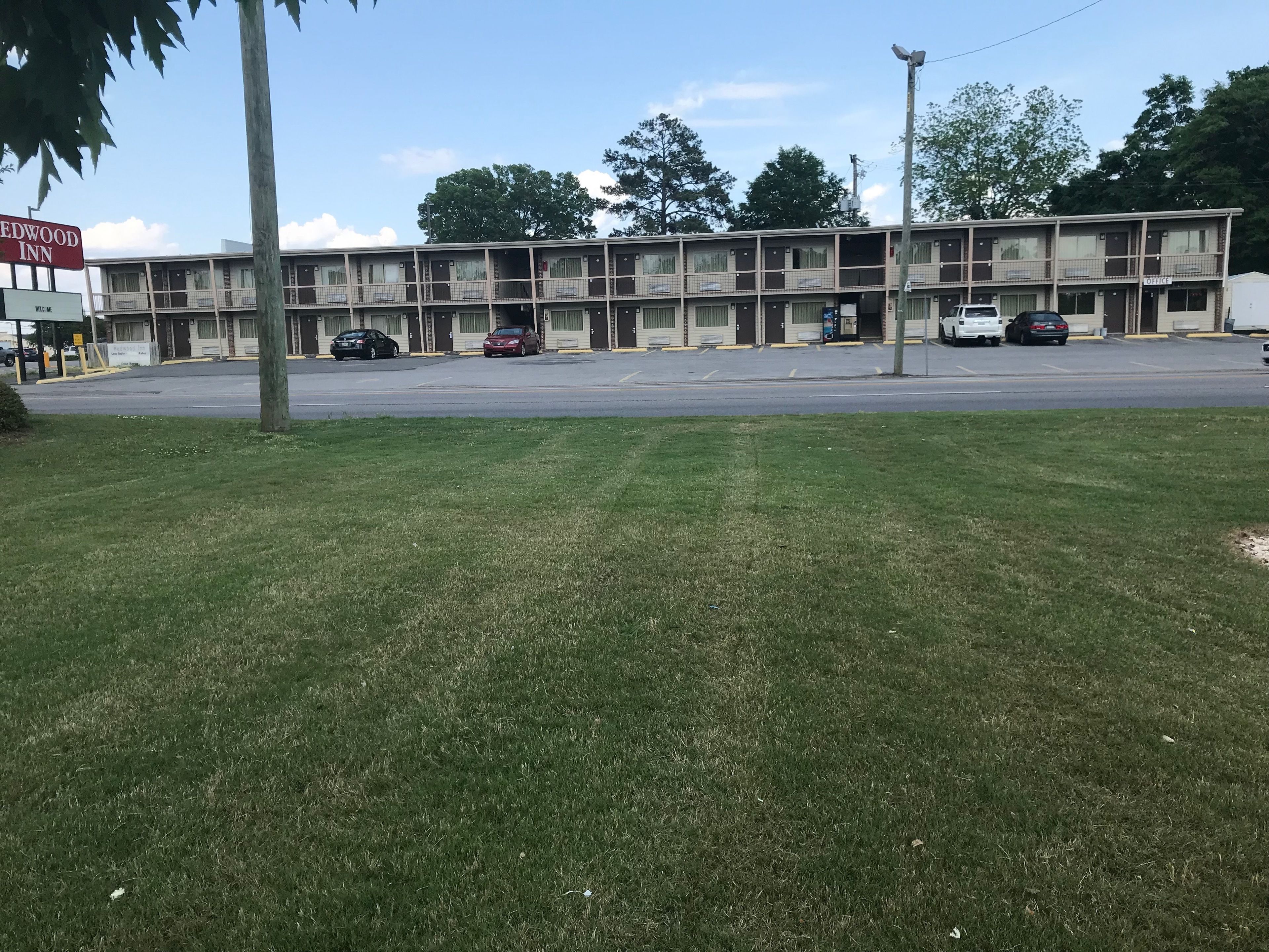 Redwood Inn in Gadsden, United States