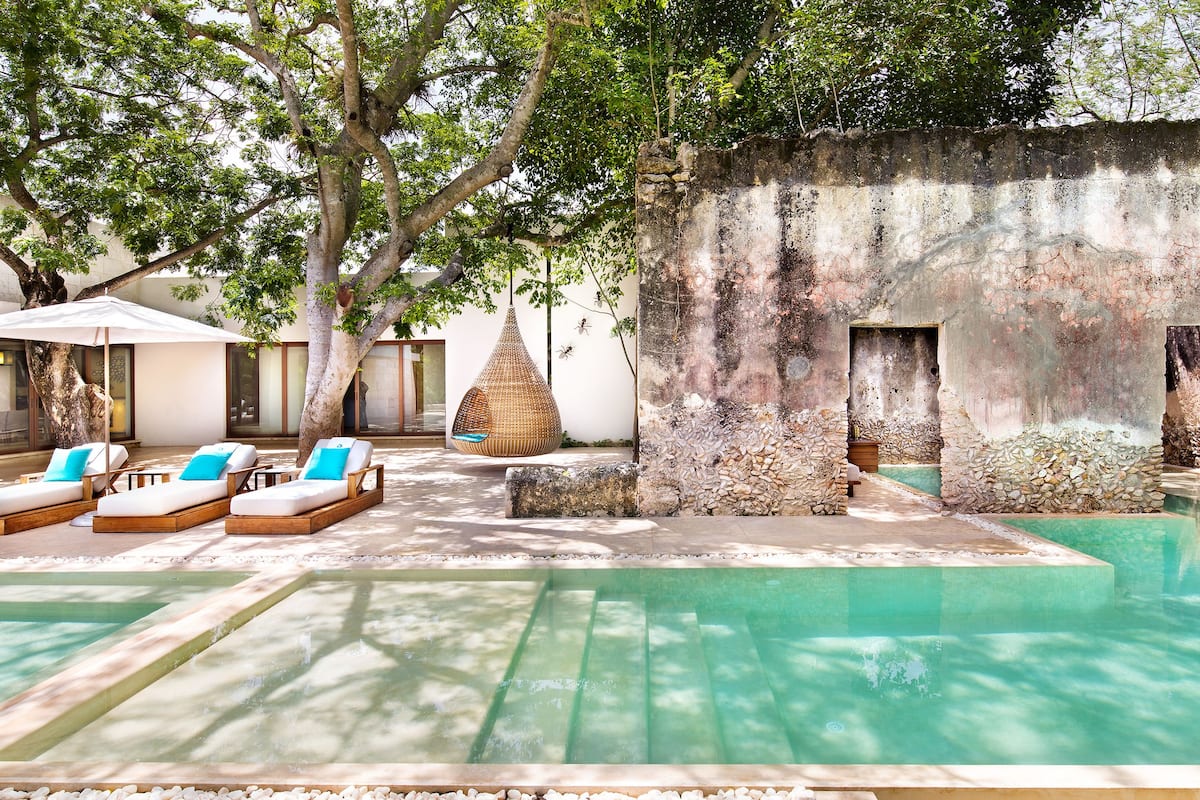 Chablé Hacienda Yucatán pool area