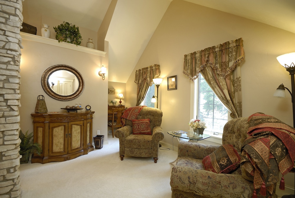 Appletown Bed And Breakfast Ontario Canada The Roost Bed and Breakfast in Appleton | Best Rates & Deals on Orbitz
