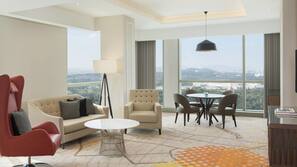 In-room safe, desk, iron/ironing board, free cots/infant beds