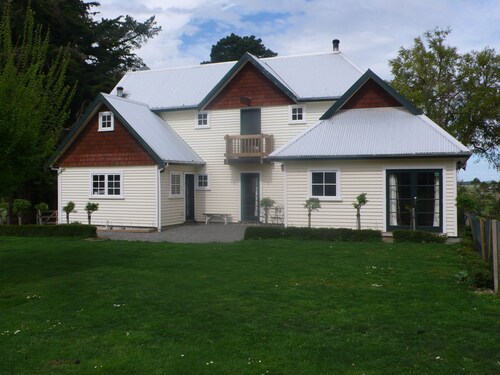 Springfield Cottages 10 Best Holiday Cottages In 2020 Wotif