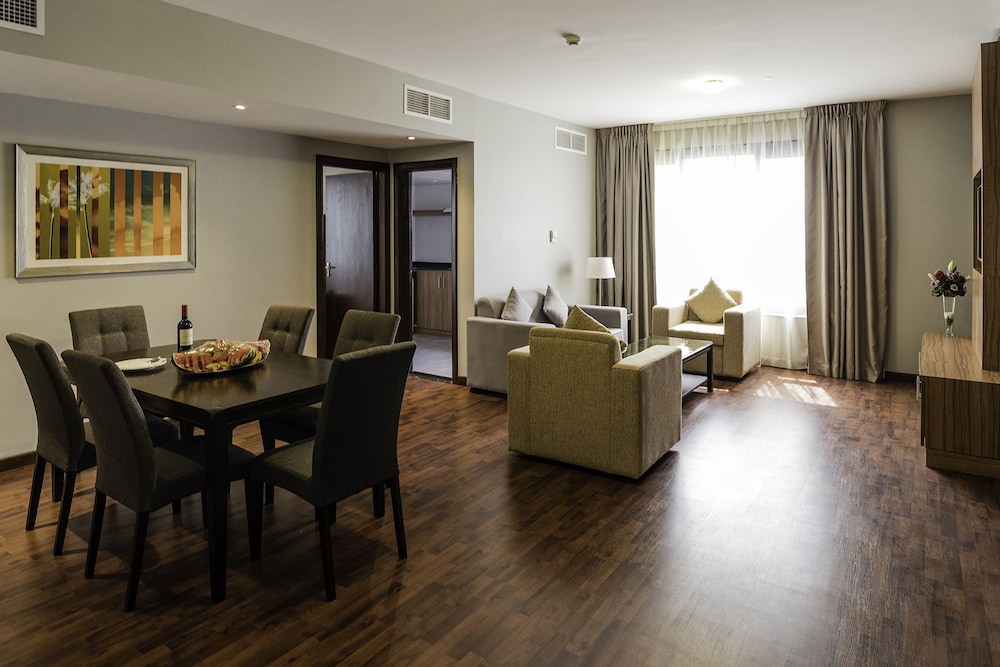 Foto - Emirates Plaza Hotel