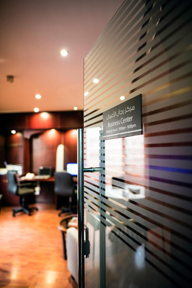 Foto - Emirates Plaza Hotel