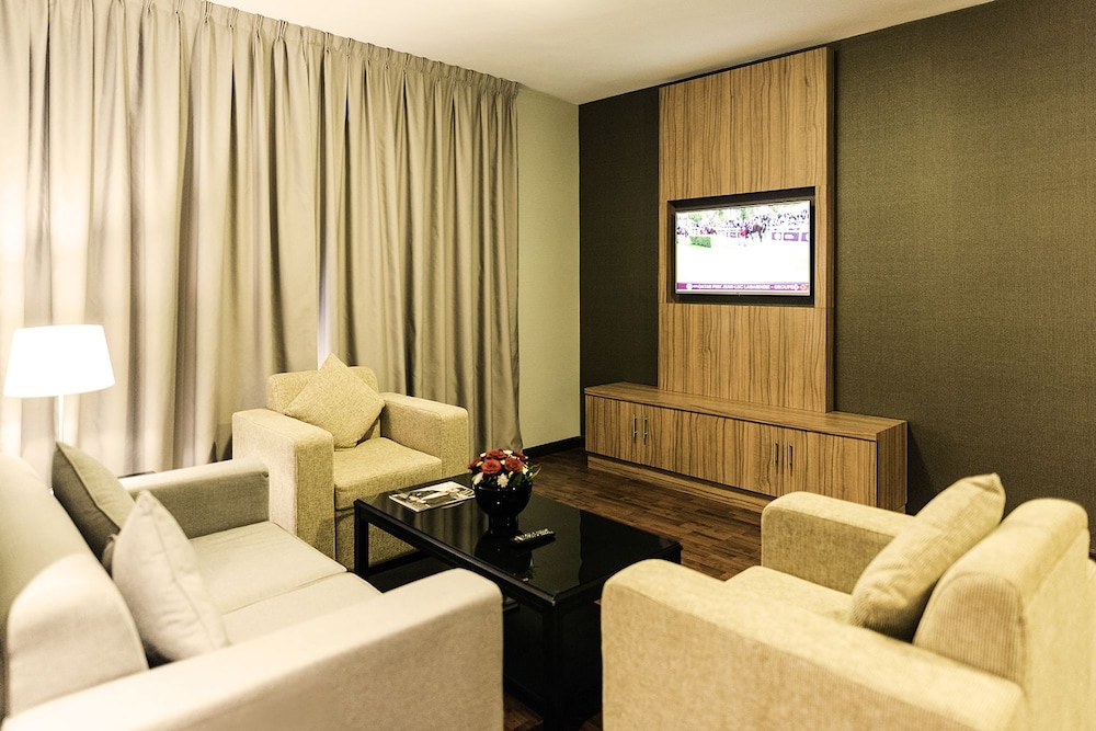 Foto - Emirates Plaza Hotel