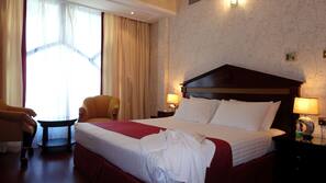 Premium bedding, minibar, in-room safe, desk