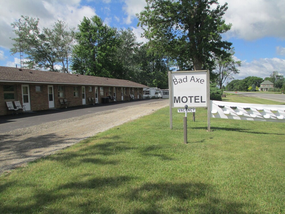 Bad Axe Motel in Bad Axe Best Rates & Deals on Orbitz