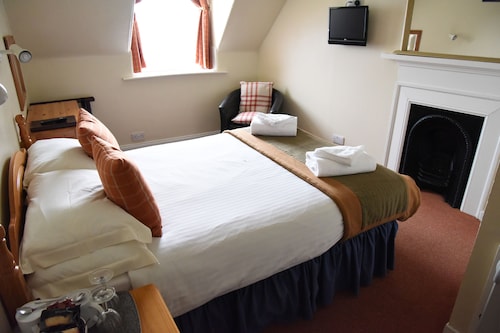 TOP Hotels in Salen | Expedia.co.uk