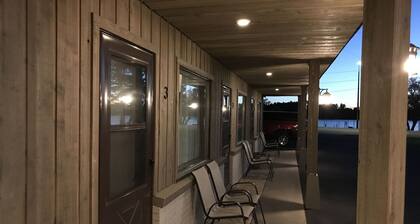 Aqua Aire Motel
