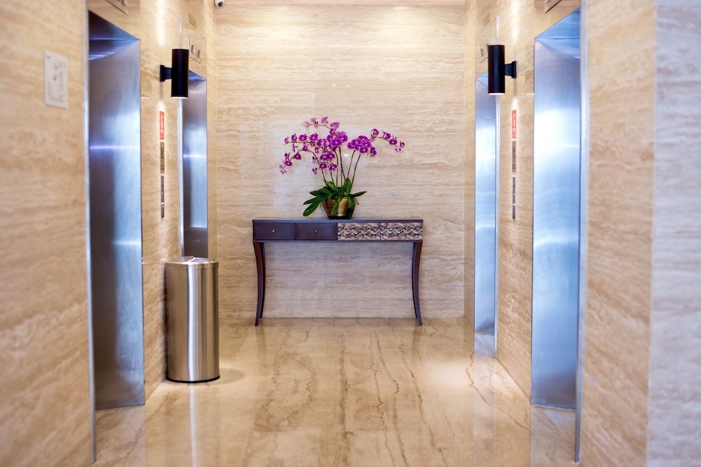 Vouk Hotel Suites George Town Mys Best Price Guarantee - 