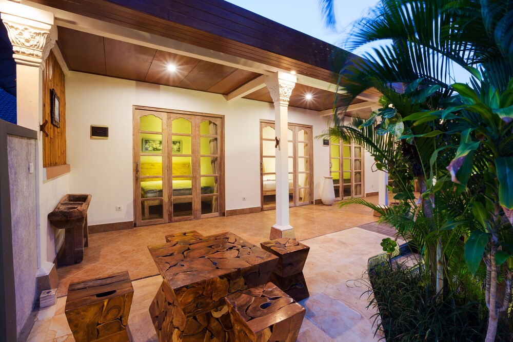 Book Umah di Seminyak  Seminyak Hotel Deals