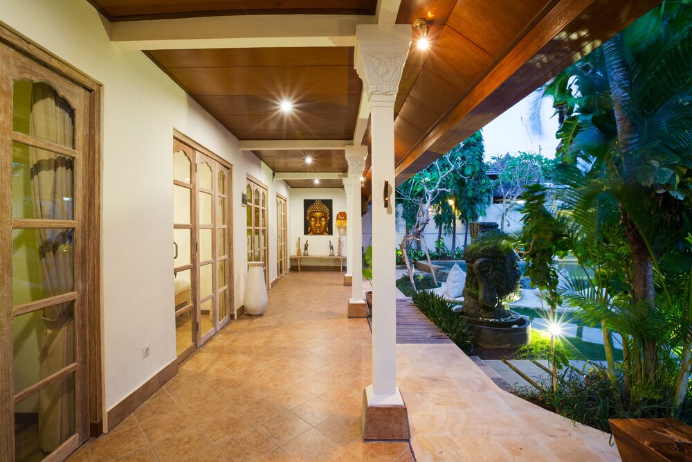 Book Umah di Seminyak  Seminyak Hotel Deals