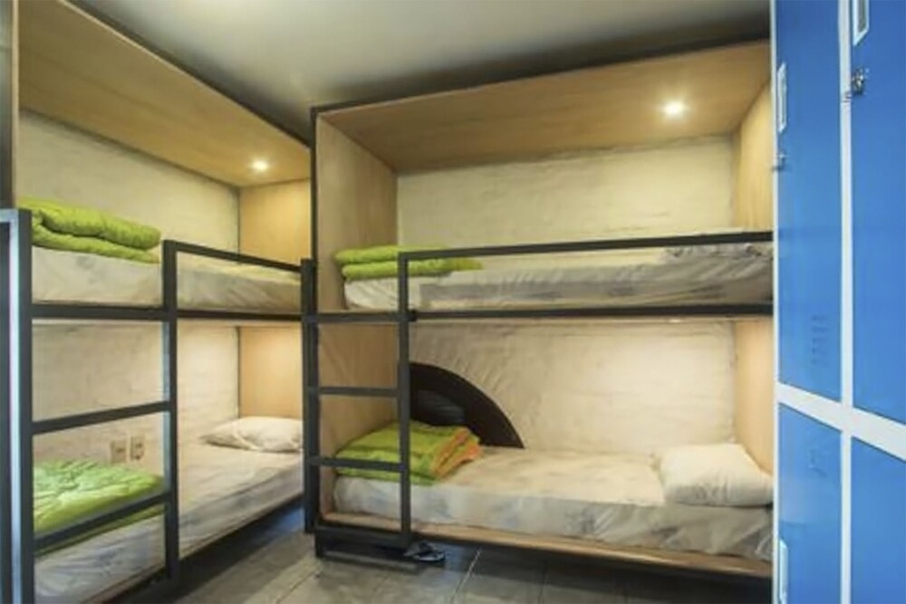 Foto - MedioMundo Hostel