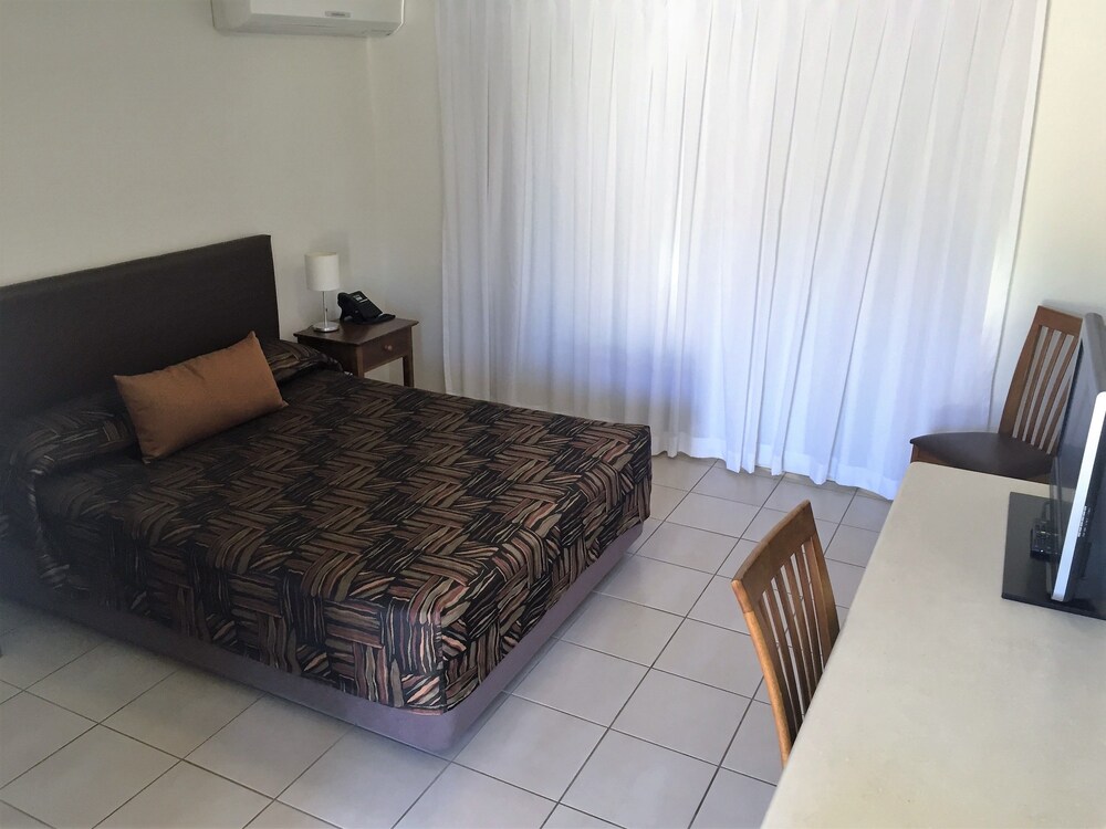 Swag Motel AU133 Deals & Reviews (Middlemount, AUS) Wotif