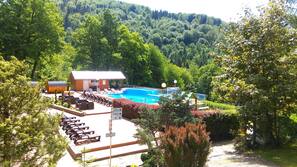 Indoor pool, outdoor pool