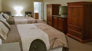Premium bedding, individually decorated, individually furnished, desk