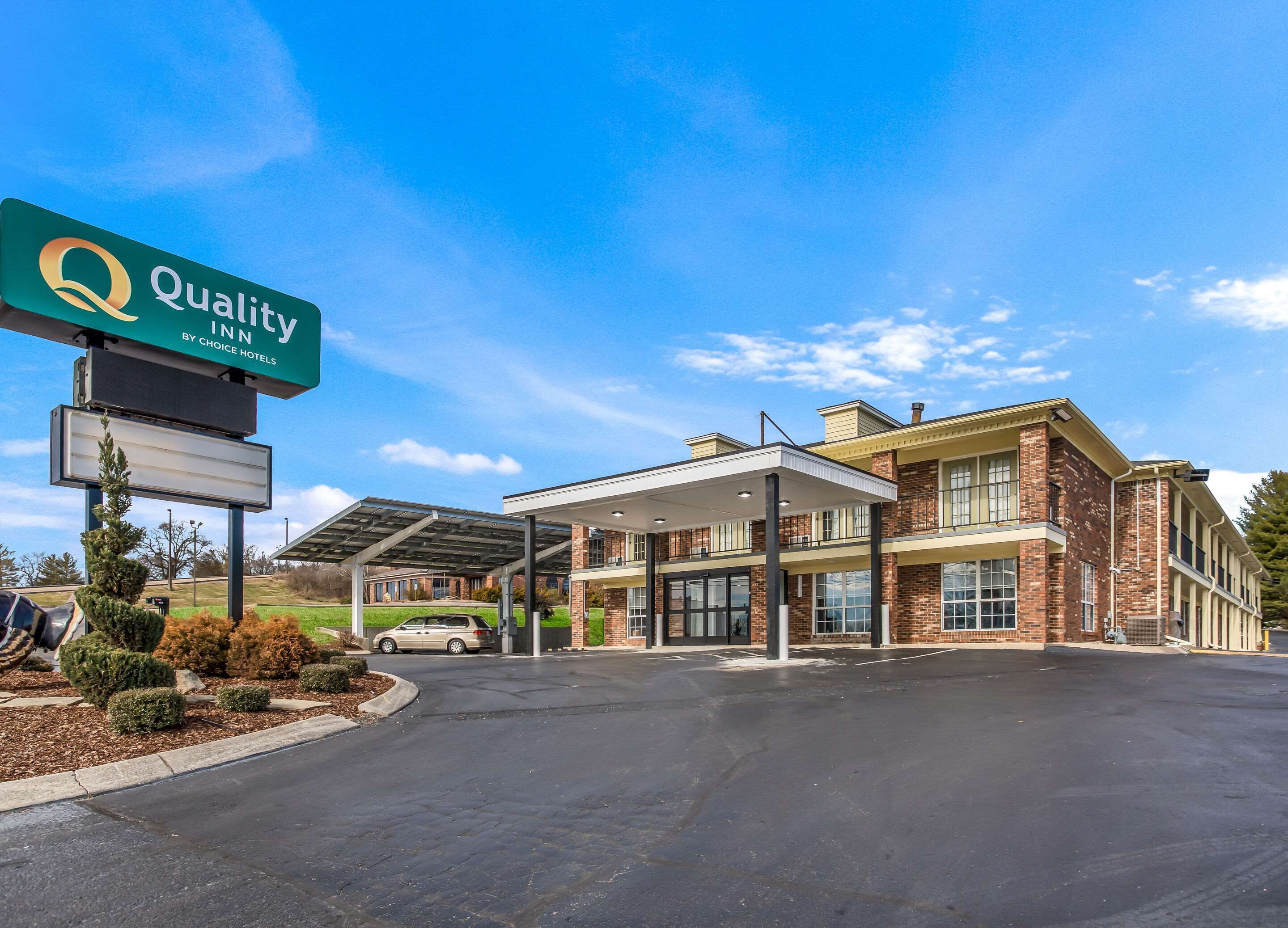 A Richland Inn Hotel in Pulaski, United States