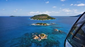 Playa privada y submarinismo