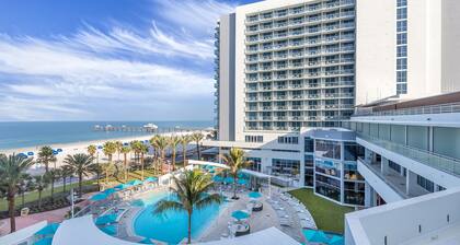 Wyndham Grand Clearwater Beach