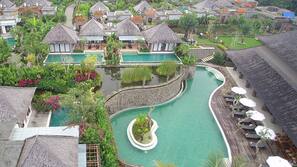 Outdoor pool, open 7:00 AM to 7:30 PM, pool umbrellas, pool loungers