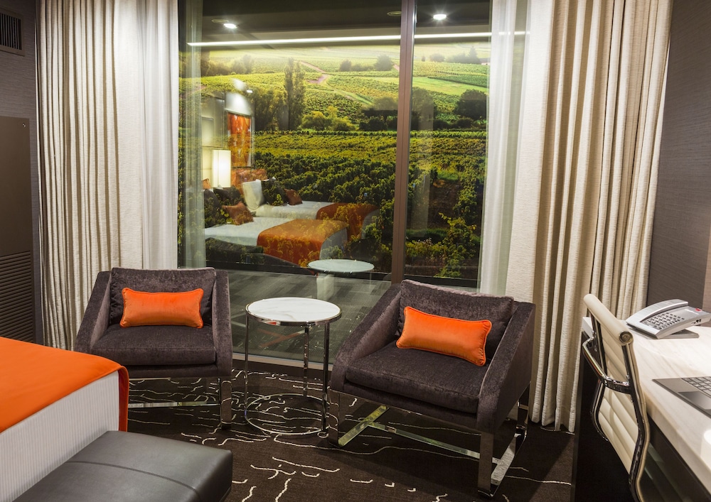 Graton casino restaurant reviews