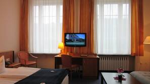 Allergikerbettwaren, kostenloses WLAN, Bettwäsche