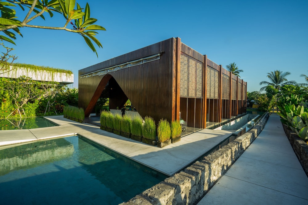 Wyndham Tamansari Jivva Resort Bali in Banjarangkan Best Rates