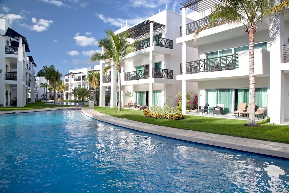 five beach hotel and residences playa del carmen