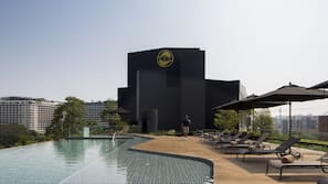 Outdoor pool, pool umbrellas