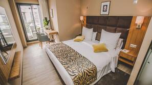 Premium bedding, pillowtop beds, in-room safe, individually decorated