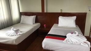 Minibar, desk, free WiFi