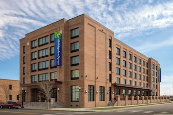 Holiday Inn Express Pensacola Downtown