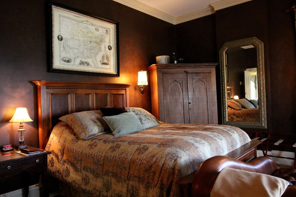 The Londonderry Inn in Palmyra Best Rates & Deals on Orbitz